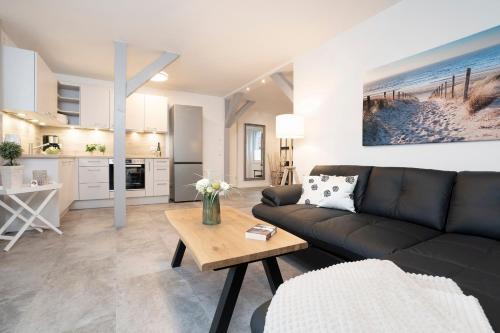 Neustadt in Holstein Apartment | Discover Ankerplatz 16: Family-Friendly & Highly Rated Stay