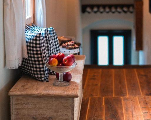 Porumbacu de Jos House | Experience ANNĂ DRAGĂ: Family-Friendly with Kitchen Amenities
