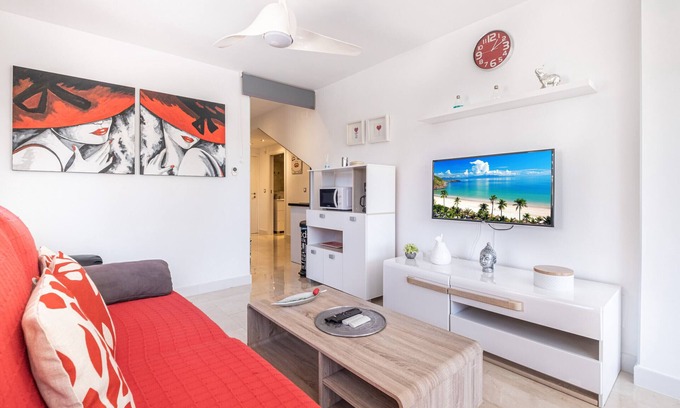 Benidorm Apartment | Oceanfront Anna Apartment 4-C at Levante Beach Awaits