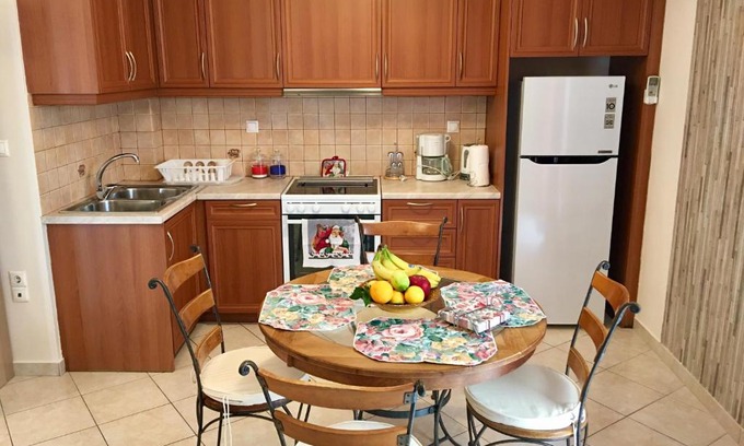 Galatsi Apartment | Budget-Friendly Stay at Anna's Studio - Guest Rated 9/10