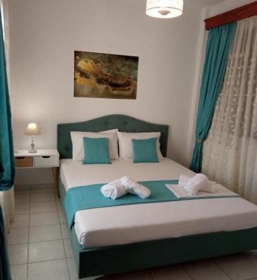 Agios Nikolaos Apartment | Outstanding Annas Apartment 2 in Agios Nikolaos - Rated 9.8