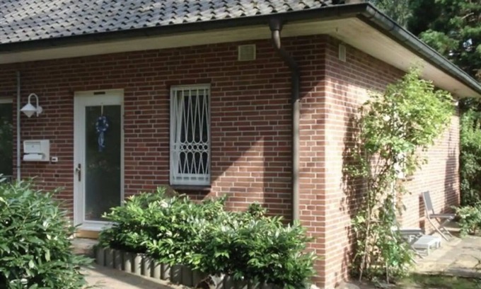 Kirchlinteln Apartment | Cozy Countryside Retreat: Guest Rated 9.6 with Breakfast