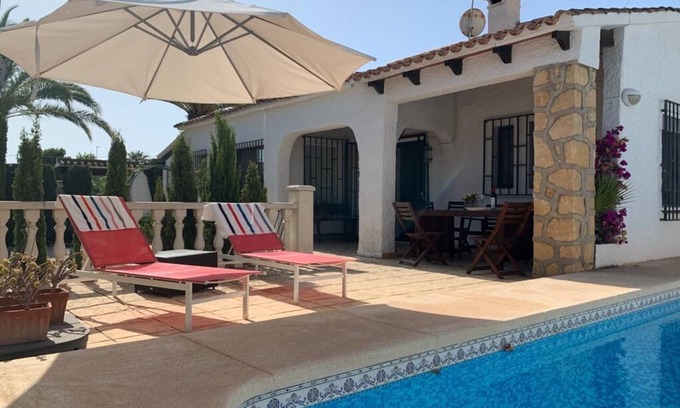 El Albir Villa | Top-Rated Annette Hotel in Albir with Oceanfront Views
