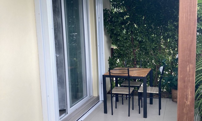 Cole Bay House | Discover Annette's B&B: Your Family-Friendly Retreat