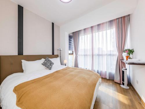 Kunming City Centre Apartment | Top-Rated Annie 公寓-2602: Family-Friendly Comfort Awaits