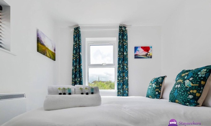 Salisbury Apartment | Charming Annie Apartment: Ideal City Retreat for Families