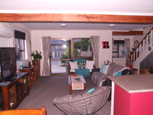 Renwick Bed & Breakfast | Discover Annie's BnB at 7C: Pet Friendly & Top Rated Stay