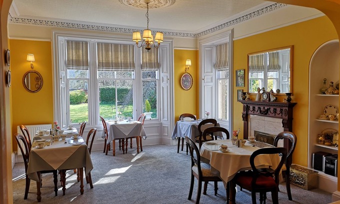 Pitlochry House | Top-Rated Annslea Guest House with Breakfast and Family Amenities