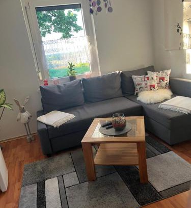Arneburg Apartment | Budget-Friendly Family Haven: Stay at AnOs Today!