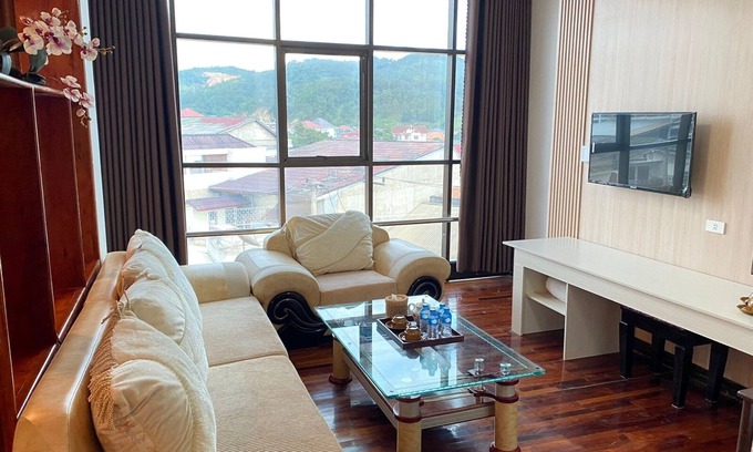 Phonsavan Hotel | Discover Anoulackkhenlao Hotel: Family-Friendly Retreat