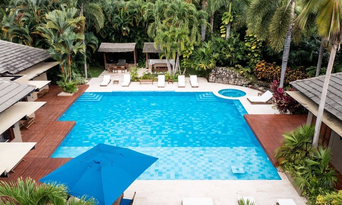 Anapoima Villa | Relaxing Holiday House with Large Pool in Anapoima