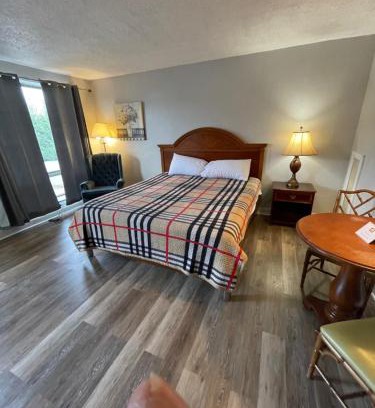 Winchester Hotel | Comfortable ANS Inn & Suites: Pet-Friendly Retreat