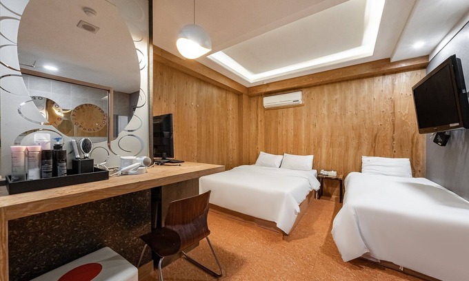 Suwon Hotel | Eco-Friendly Stay at Ansan Geongeondong O2 with Breakfast