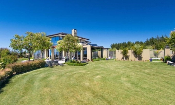 Tasman House | Ansarli Estate - Architecturally Designed Home with Pool & Spa
