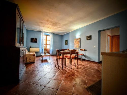 Bosa Historic Centre Apartment | Explore Antica Dimora Biancospino in the Heart of Bosa