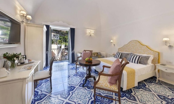 Minori House | Relax at Antica Rheginna: Eco-Friendly Rooms & Spa