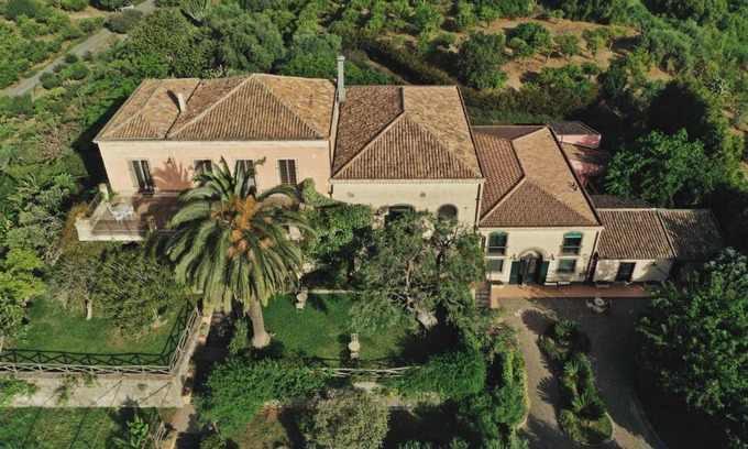 Calatabiano House | Explore Antico Borgo Etneo Agriturismo with Ocean Views