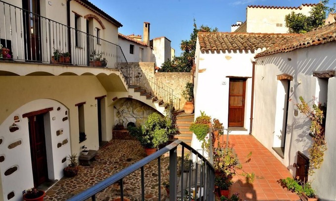 Galtelli Hotel | Discover Antico Borgo Hotel with Breakfast Included