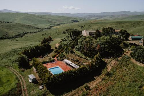 Polizzi Generosa House | Discover Antico Feudo San Giorgio with Ocean Views & Pool