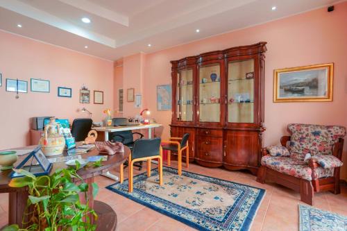 San Pietro Vernotico Bed & Breakfast | Oceanfront Comfort at Bed and Breakfast Cairoli Exclusive Room