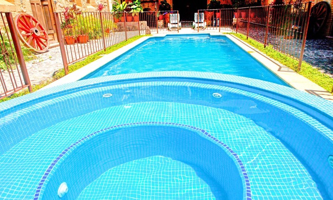 Antigua Guatemala House | Discover Antigua's Hidden Gem with Pool & Hot Tub