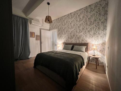 Suburbio XI della Vittoria Apartment | Family-Friendly Antinori Stresa Home - Rated 10/10 by Guests