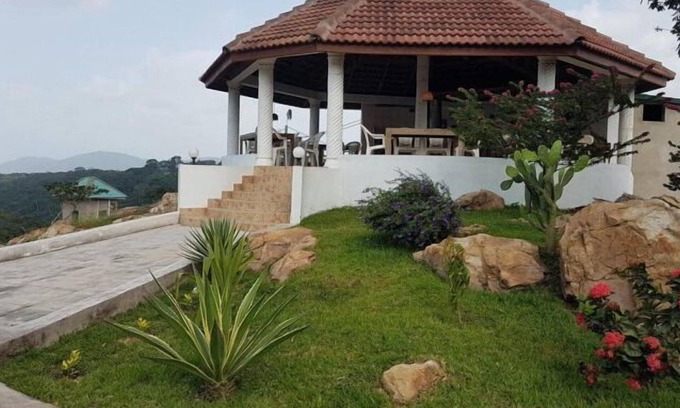 Anfoega House | Discover Comfort at Anum Royal Guest House with Breakfast