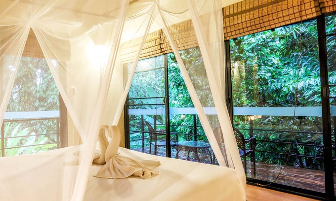 Phanom Hotel | Unique Anurak Community Lodge: Family-Friendly Retreat