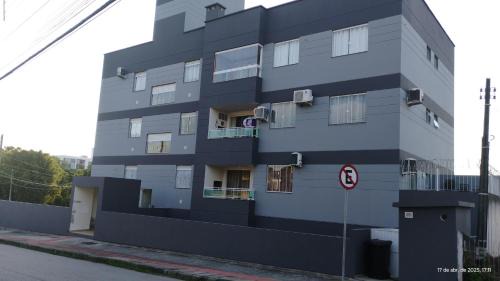 Serraria Apartment | Cozy Getaway: Pet-Friendly Retreat with 9.3/10 Rating