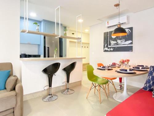 Campeche Central Apartment | Stylish Getaway at Apê Cheio de Estilo - Campeche