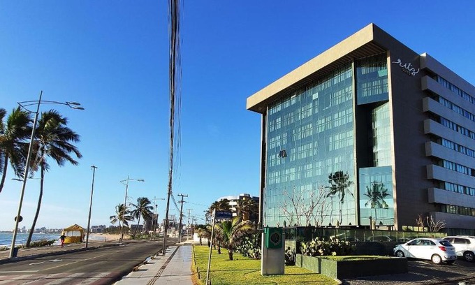 Cruz das Almas Apartment | Seaside Flat Vista Mar - Family-Friendly with Top Ratings
