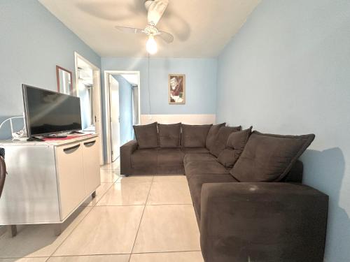 Caioba Apartment | Cozy Stay Steps from Praia Brava with Ocean Views