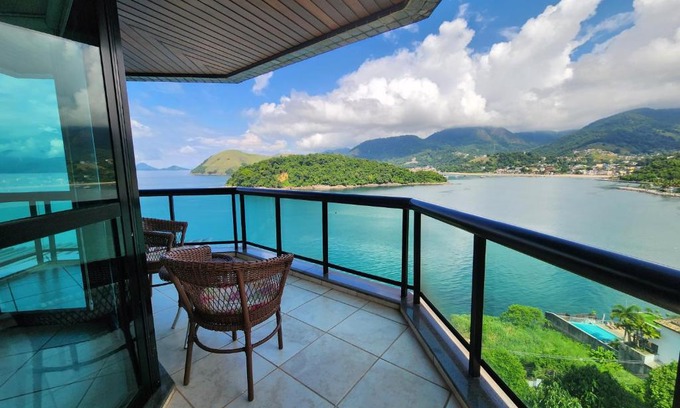 Conceicao de Jacarei House | Escape to AP Alecrim Porto Real Resort with Private Beach