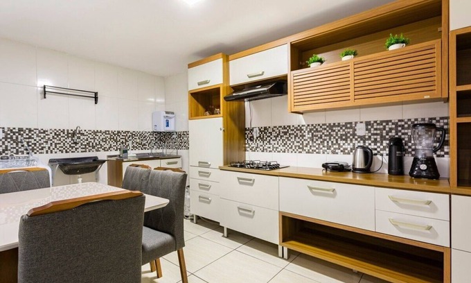 Vicente Pires House | Comfortable Ap Com Suite: Pet-Friendly with Full Kitchen
