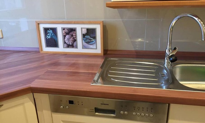 Stockheim-Leiferde Apartment | Family-Friendly Retreat at Ap1 am Zoo with High Ratings