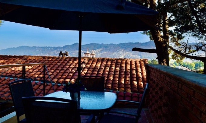 San Cristobal de las Casas Apartment | Sunny Apartment 6 with Terrace at Casa Don Pedro Faro