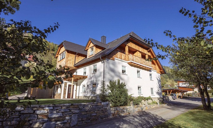 Sankt Georgen am Kreischberg Apartment | Apartment in Kreischberg near Ski Resort