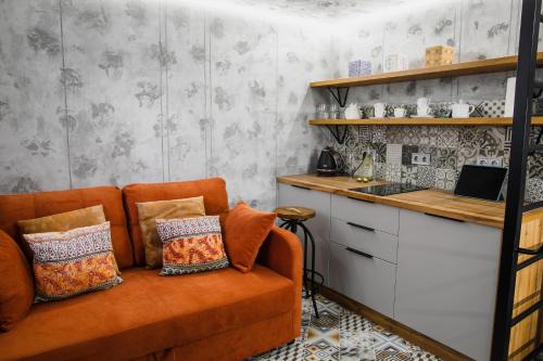 Chernovtsy Apartment | Inviting Apart 1 Chernivtsy: Pet & Child-Friendly Retreat