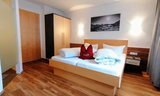 Huben Apartment | Oceanfront Retreat at Apart Alessandro | Rated 9/10 by Guests