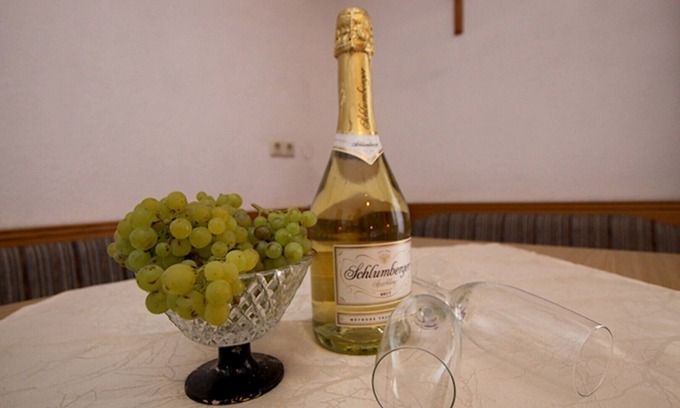 Kauns Apartment | Experience Comfort at Apart Alpinea - Your Home Away