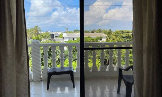 Punta Hansa Apartment | Family-Friendly Getaway at Apartamento Sauce 302