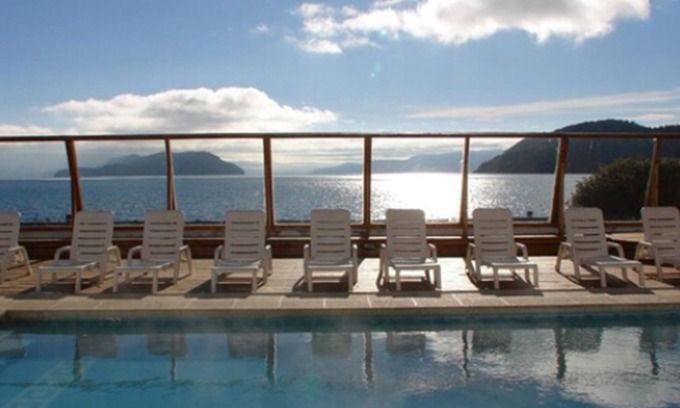 Playa Bonita Hotel | Relax at Apart del Lago: Pool, Spa & Family-Friendly Fun