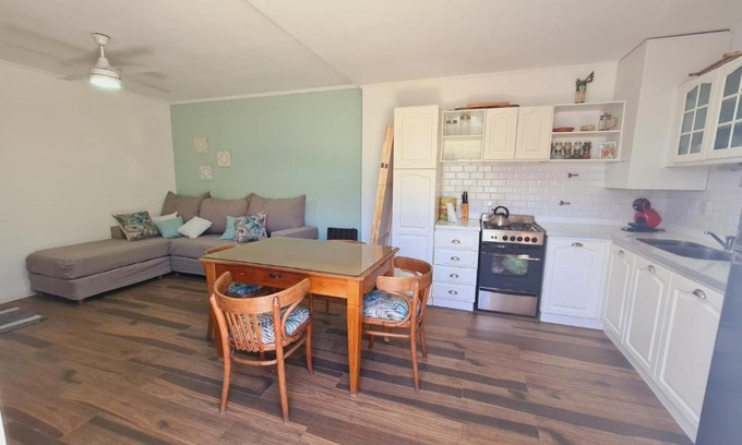 Esperanza Apartment | Top-Rated Apart Esperanza: Ideal for Families