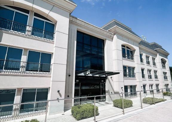 Rio Cuarto Apartment | Top-Rated Apart France with Pool, Gym & Family Amenities