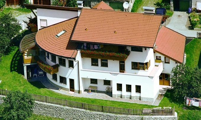 Kauns Apartment | Seaside Retreat at Apart Franziska with Spa and Ocean Views