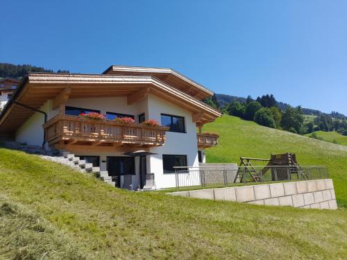 Volders Apartment | Exceptional Apart Grubertal: Child-Friendly Retreat