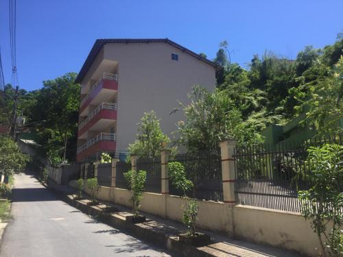 Parque das Palmeiras Apartment | Family-Friendly Apart Hotel Angra dos Reis II with Great Ratings
