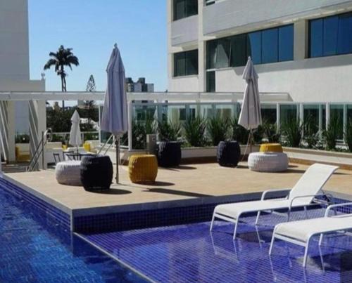 Campos Apartment | Pet-Friendly APART HOTEL AMÉRICA with Oceanfront Pool