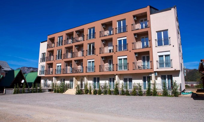 Kolasin Apartment | Comfortable Apart Hotel Gondola Kolasin with Breakfast & Accessibility
