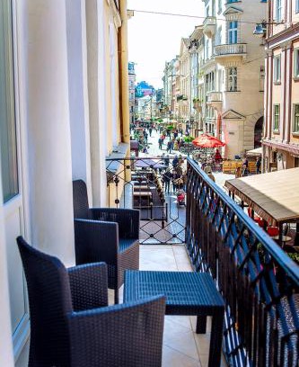 Lviv City Center Apartment | Top-Rated Apart-hotel Horowitz: Family-Friendly & Accessible